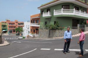 280814 Alcalde y Adolfo visita zona La Zamora Grimona previa obra Plan de Barrios canalizaciones y repavimentacion